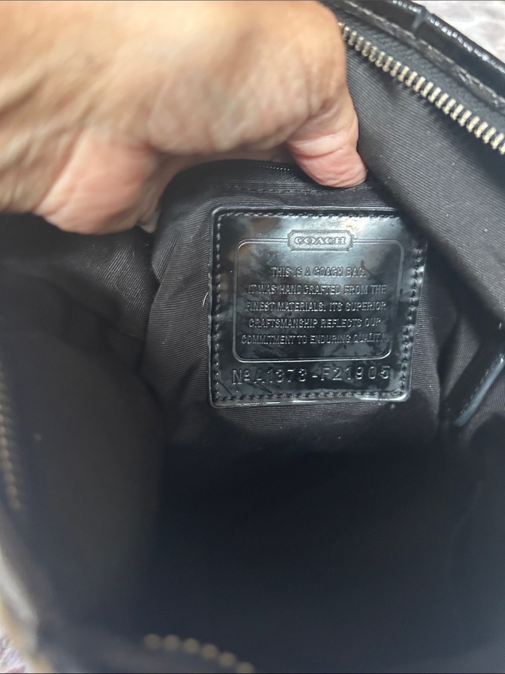 Used Coach Black and grey Signature Crossbody Shoulder Bag with free coin purse - Picture 2 of 8